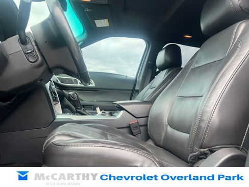 Used 2014 Ford Explorer Limited w/ Equipment Group 302A AWD/4WD image 10