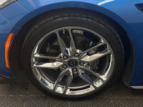 Used 2016 Chevrolet Corvette Stingray Coupe RWD image 19