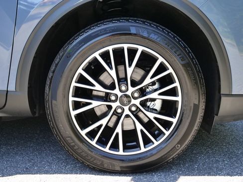 Used 2024 Ford Escape SE image 50