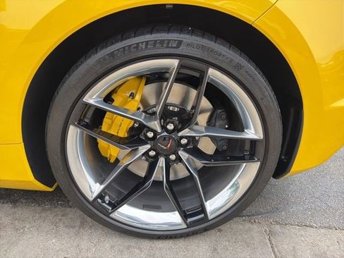 Used 2026 Chevrolet Corvette Z06 w/ Chrome Exterior Badge Package RWD image 10