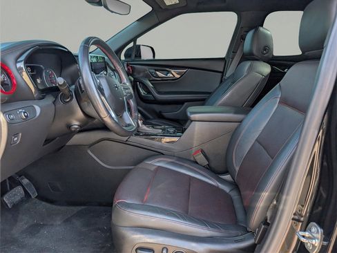 Used 2020 Chevrolet Blazer RS image 17