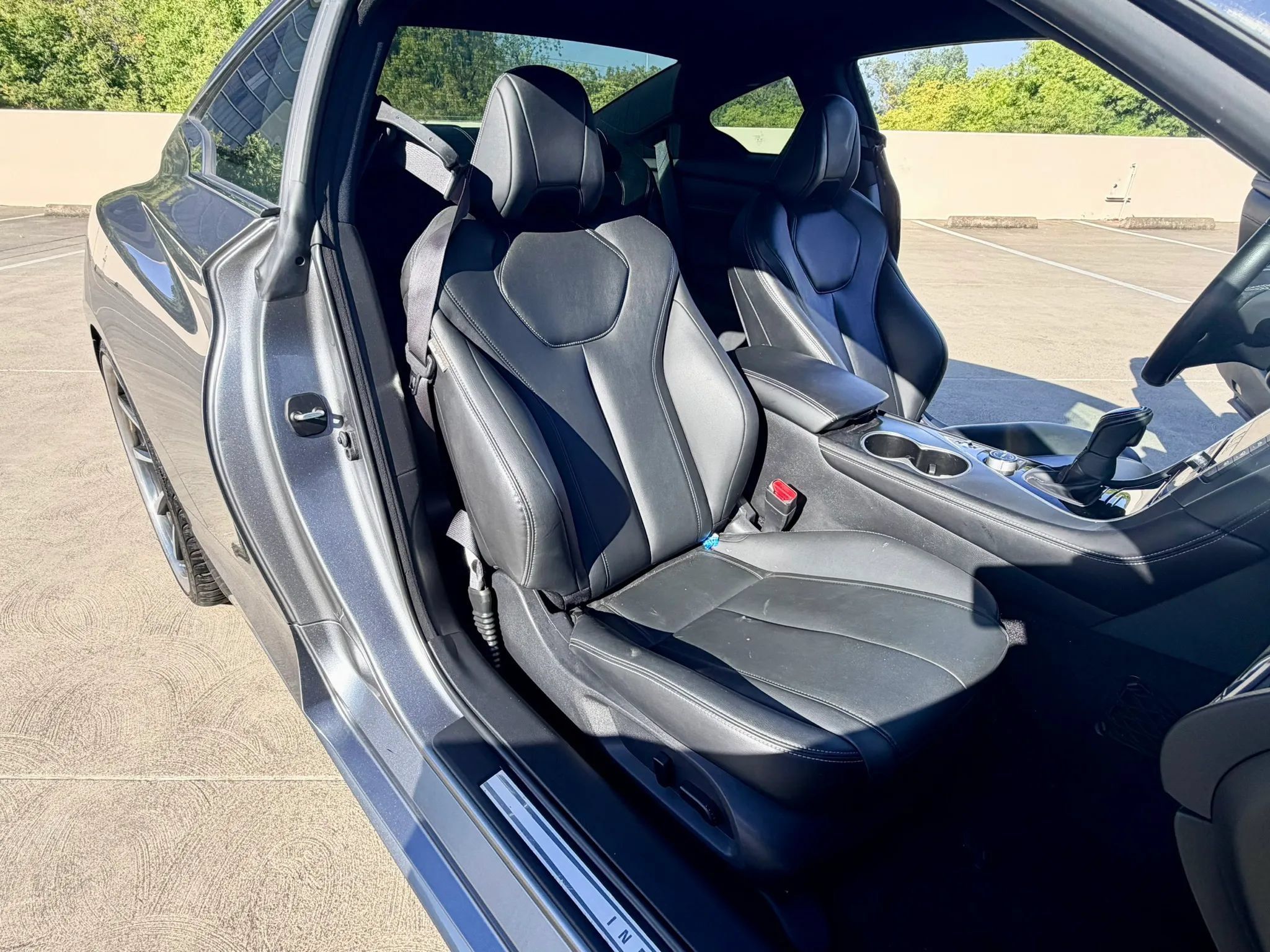 Used 2019 INFINITI Q60 3.0t w/ Cargo Package RWD image 36