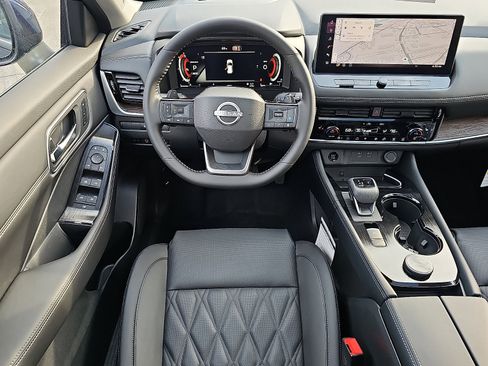 New 2026 Nissan Rogue Platinum w/ Platinum Premium Package image 7