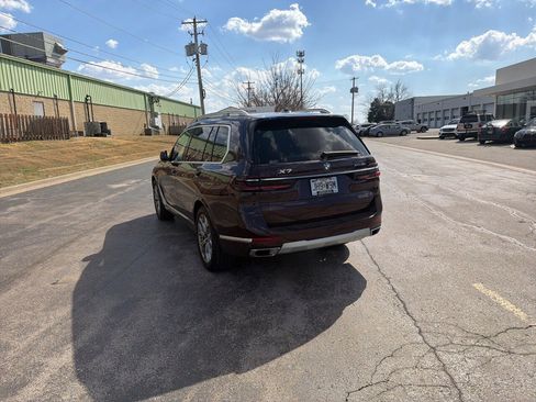 Used 2024 BMW X7 xDrive40i w/ Executive Package image 7