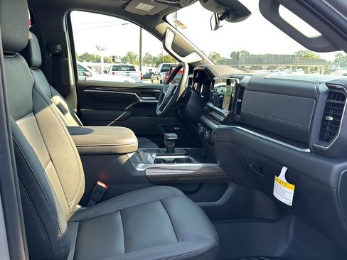 New 2026 Chevrolet Silverado 1500 RST image 10