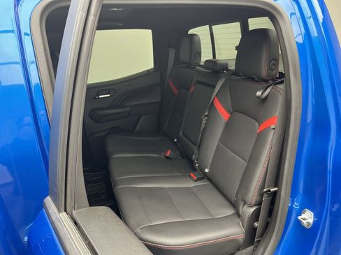 Certified 2024 Chevrolet Colorado Z71 w/ Z71 Convenience Package 2 image 12