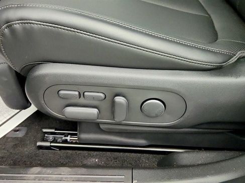 Used 2025 Hyundai Ioniq 5 Limited RWD image 11