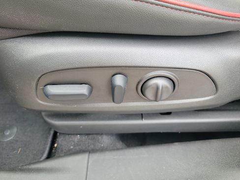 Used 2026 Chevrolet TrailBlazer RS w/ Convenience Package image 24