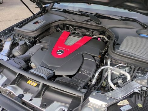 Certified 2021 Mercedes-Benz GLC 43 AMG 4MATIC image 42