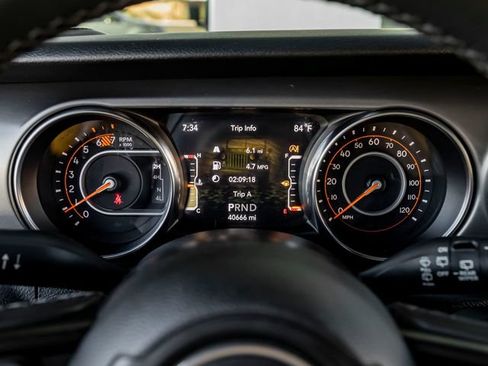 Used 2021 Jeep Wrangler Unlimited Sport AWD/4WD image 20