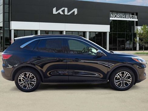 Used 2020 Ford Escape SEL image 7