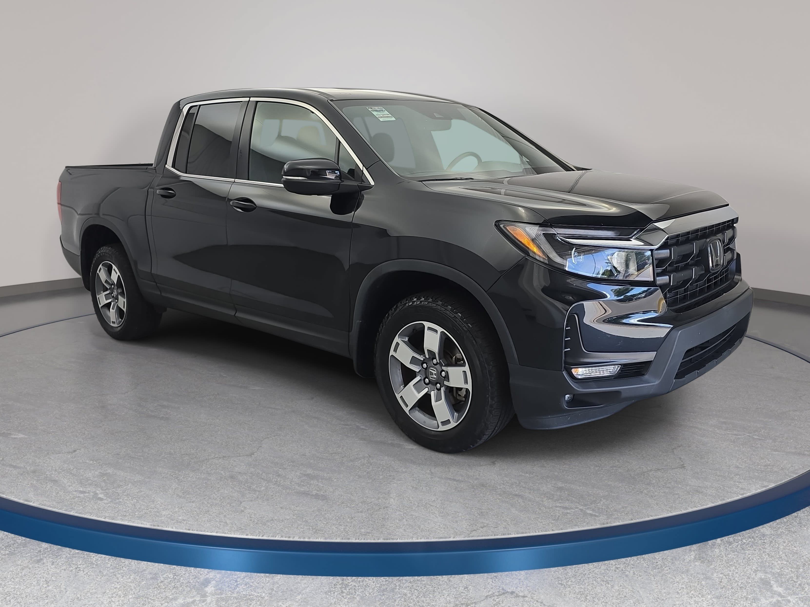 Certified 2024 Honda Ridgeline RTL image 3