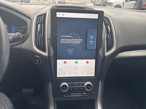 Certified 2022 Ford Edge SEL w/ Sport Appearance Package image 18