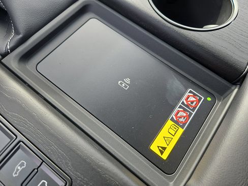 New 2025 Lexus LX 600 4WD w/ Luxury Package image 16