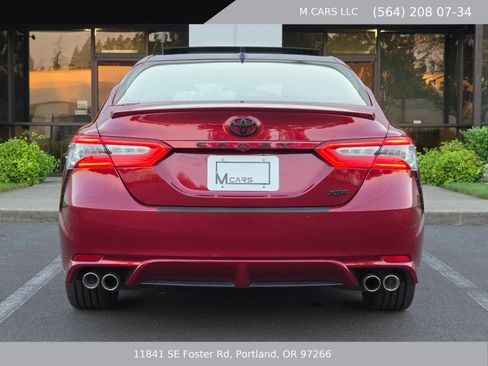 Used 2018 Toyota Camry XSE w/ Driver Assist Package FWD image 7
