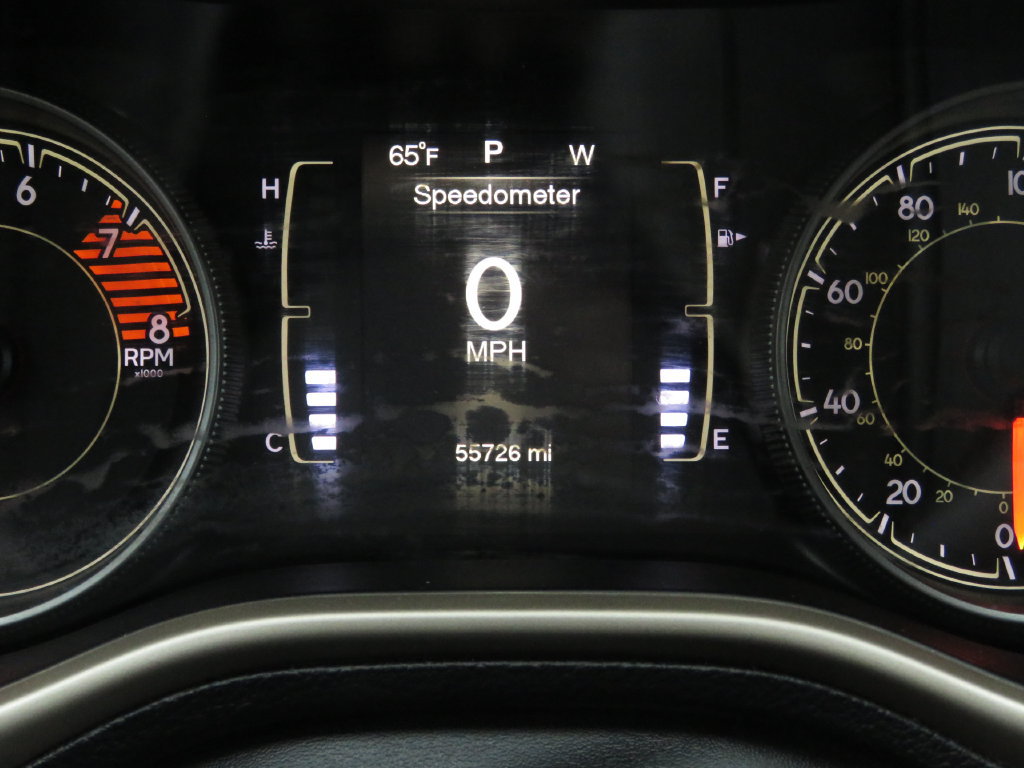 Used 2016 Jeep Cherokee Latitude AWD/4WD image 22