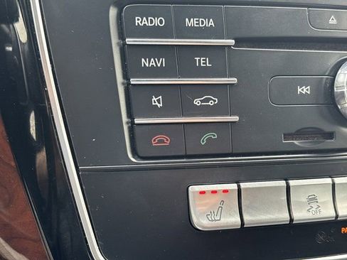 Used 2019 Mercedes-Benz GLS 450 4MATIC image 38