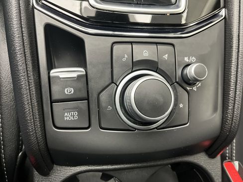 Certified 2025 MAZDA CX-5 AWD 2.5 S w/ Preferred Package image 19