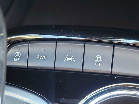 Certified 2022 Buick Encore GX Preferred w/ Cold Weather Comfort Package image 24