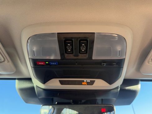 Used 2024 Subaru Crosstrek 2.5i Limited w/ Crosstrek Mirror Package image 28