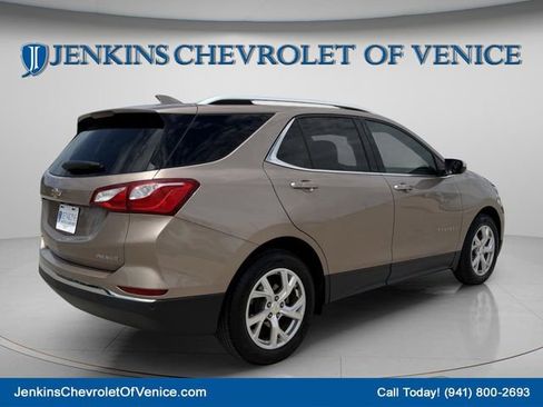 Used 2019 Chevrolet Equinox Premier FWD image 5