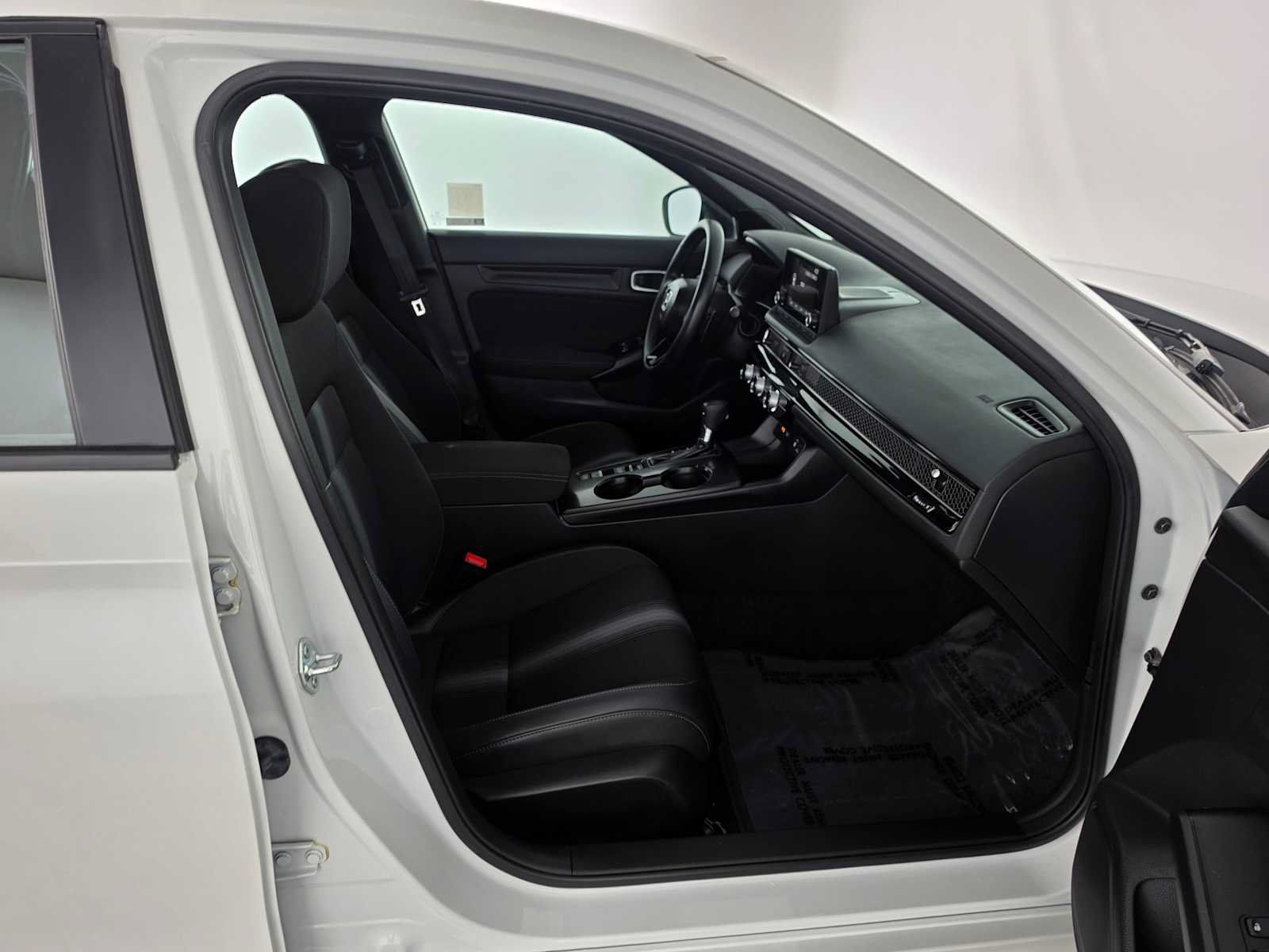 Used 2024 Honda Civic Sport image 10