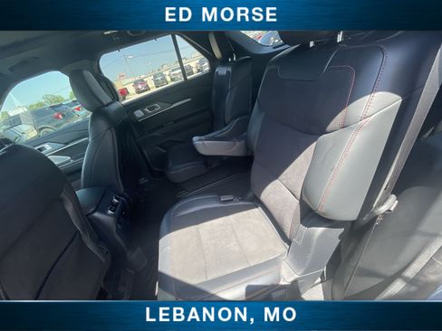 Certified 2025 Ford Explorer ST AWD/4WD image 23