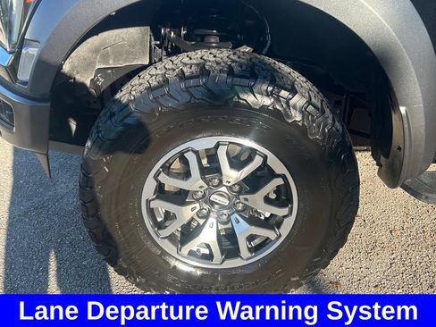 Certified 2022 Ford F150 Raptor w/ Equipment Group 801A High image 22