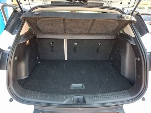 Used 2023 Buick Encore GX Preferred w/ Cold Weather Comfort Package AWD/4WD image 39