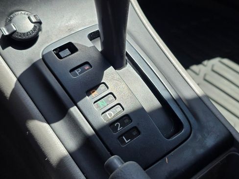 Used 2006 Toyota Corolla CE image 32