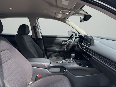 Used 2023 Honda HR-V LX image 19