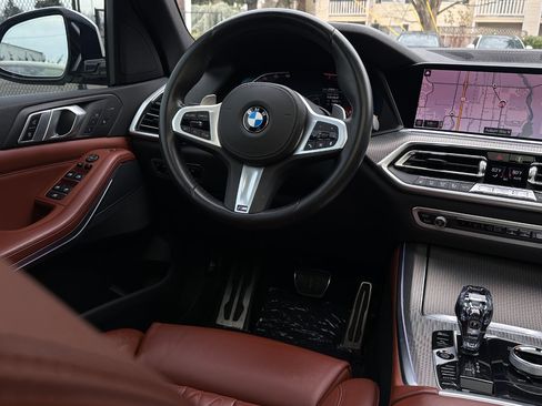 Used 2019 BMW X5 xDrive40i w/ M Sport Package image 21