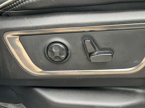Used 2021 RAM 1500 Limited w/ Night Edition AWD/4WD image 10