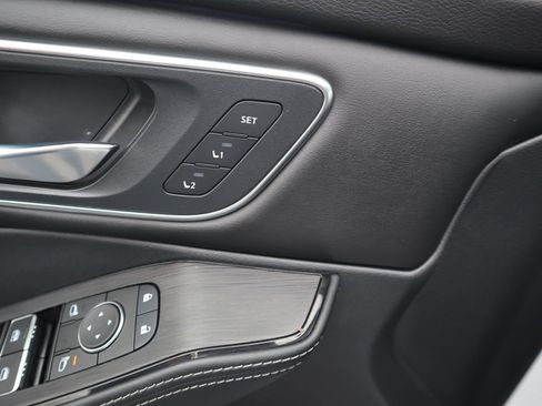 Used 2024 Nissan Rogue Platinum w/ Platinum Premium Package image 21