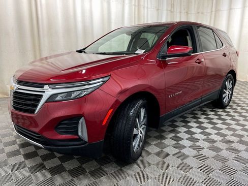 Used 2024 Chevrolet Equinox LT w/ LPO, Floor Liner Package image 13