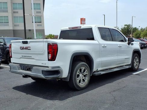 Used 2022 GMC Sierra 1500 SLE RWD image 5