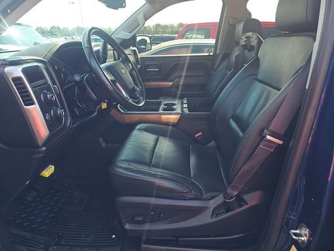 Used 2017 Chevrolet Silverado 1500 LTZ w/ Sport Package AWD/4WD image 5