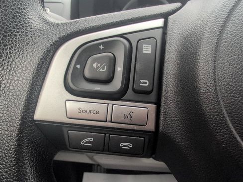 Used 2017 Subaru Forester 2.5i w/ Alloy Wheel Package AWD/4WD image 18