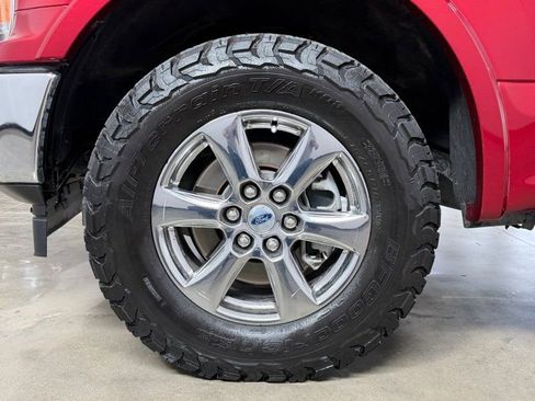 Used 2019 Ford F150 Lariat image 11