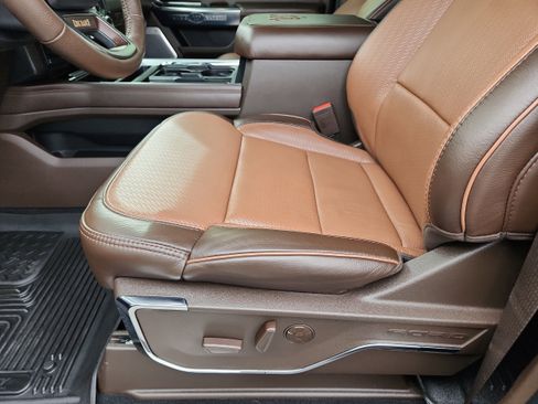 Used 2024 Ford F250 King Ranch image 10