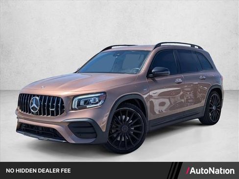 Used 2022 Mercedes-Benz GLB 35 AMG 4MATIC image 1