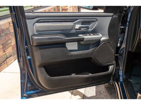 Used 2022 RAM 1500 Big Horn AWD/4WD image 11
