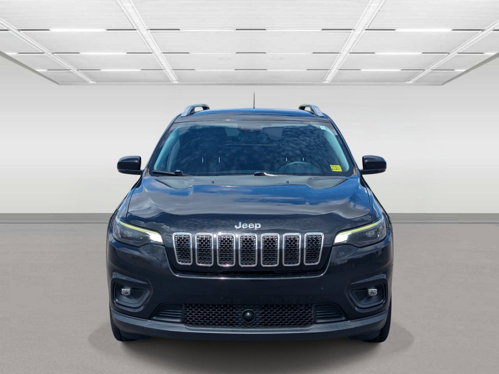 Used 2020 Jeep Cherokee Latitude Lux w/ Comfort/Convenience Group FWD image 8