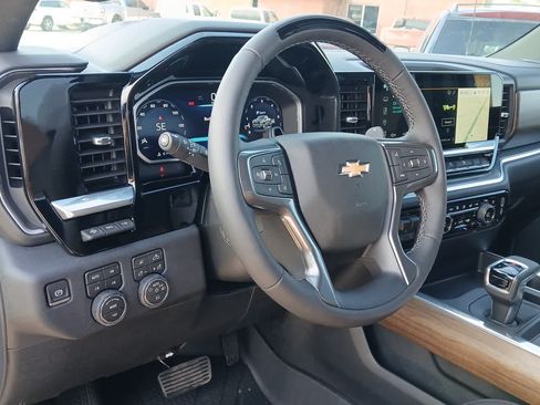 New 2026 Chevrolet Silverado 1500 High Country w/ High Country Premium Package AWD/4WD image 50