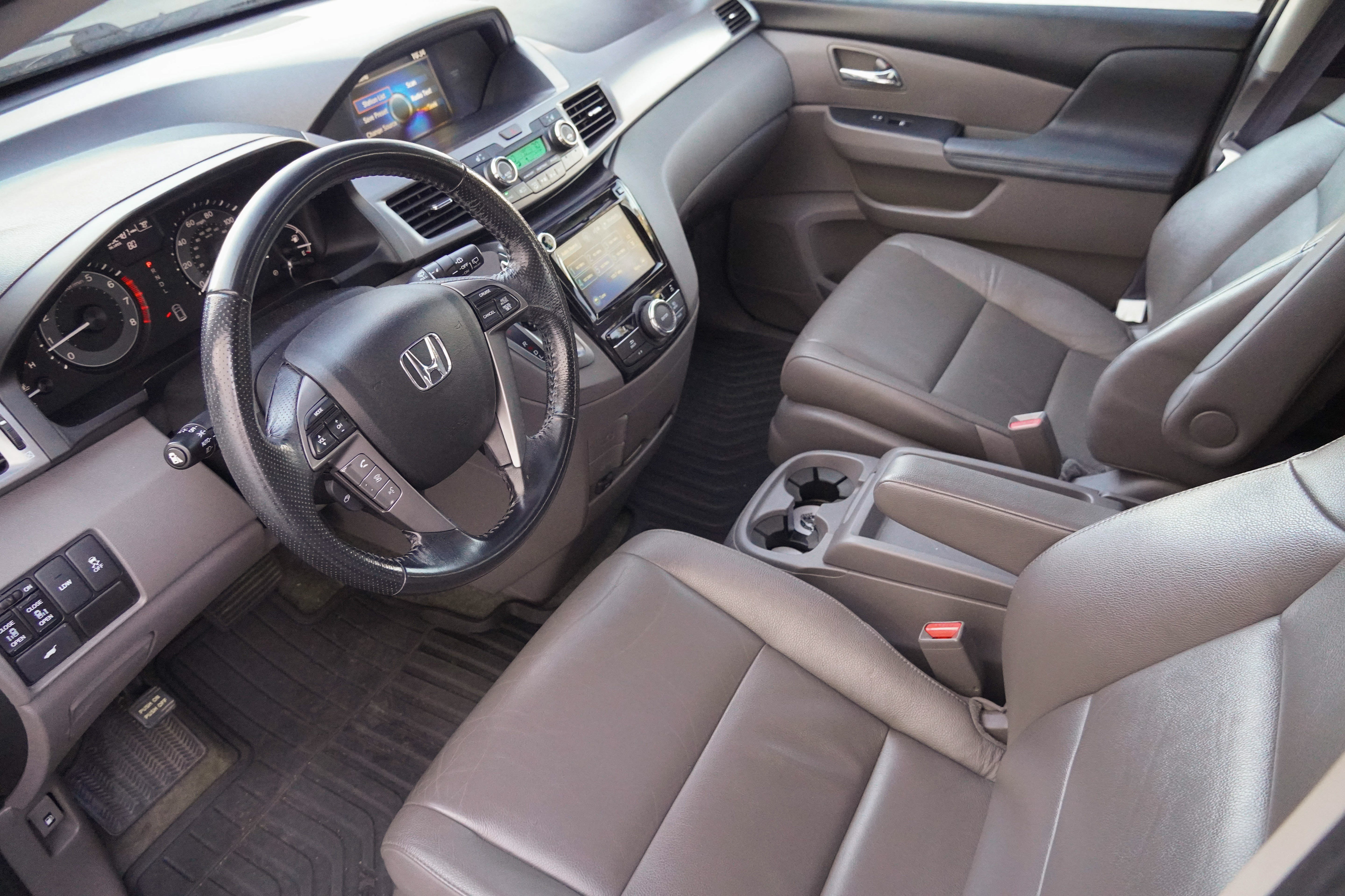 Used 2017 Honda Odyssey EX-L image 9
