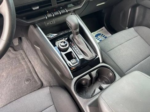 Used 2025 Chevrolet Colorado Trail Boss AWD/4WD image 20