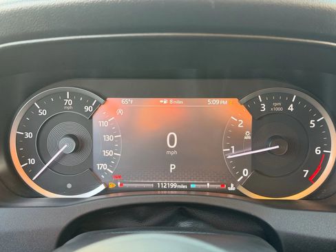 Used 2020 Jaguar XE S image 11