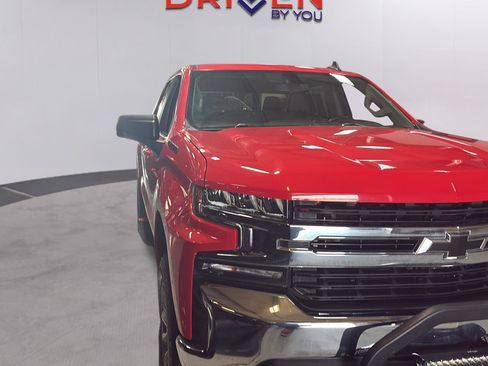 Used 2022 Chevrolet Silverado 1500 LT AWD/4WD image 21