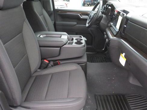 New 2026 Chevrolet Silverado 1500 LT image 11