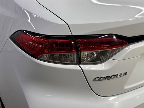 Used 2024 Toyota Corolla LE image 30